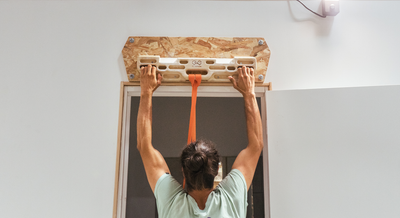 How to install a climbing hangboard on drywall: the complete tutorial